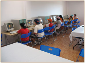 ORDENADORES ESCUELA COSMOFISICA